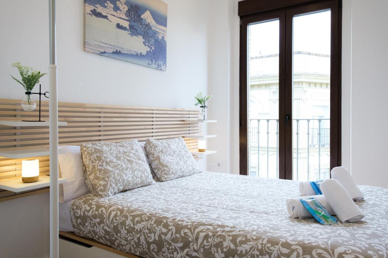 Vista Catedral Apartment เซบีญา ภายนอก รูปภาพ